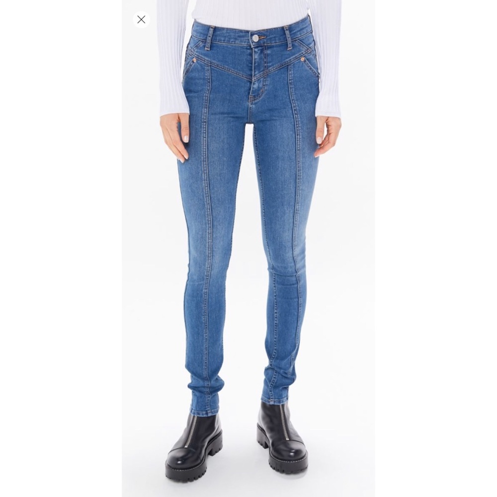 2/$20 NWOT BDG Denim Jeans